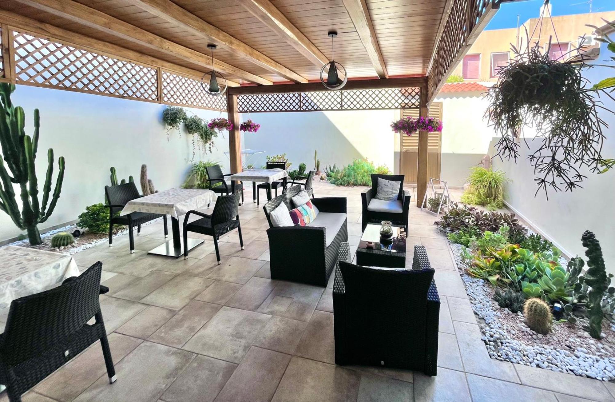 B&B I Colori Dell'Isola 포르토 토레스 외부 사진