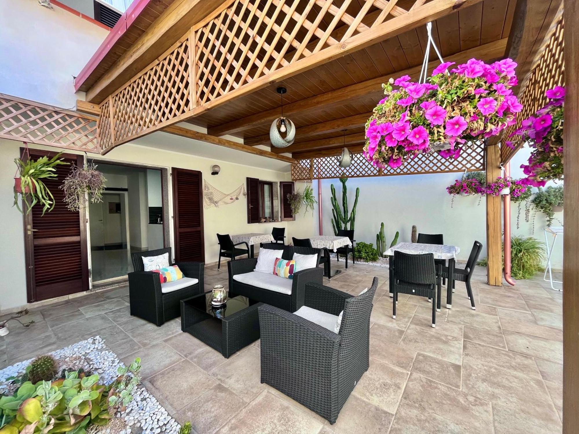 B&B I Colori Dell'Isola 포르토 토레스 외부 사진
